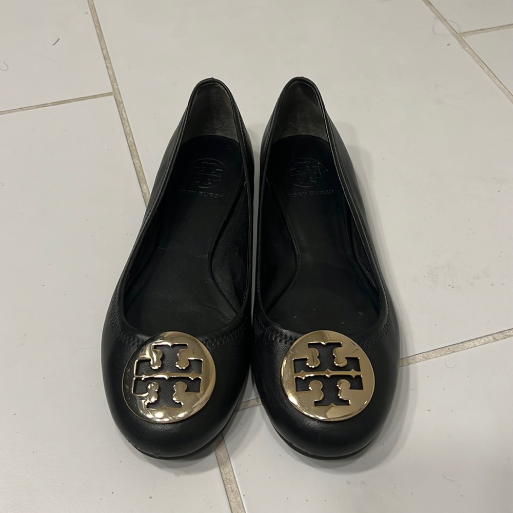 Tory Burch black and gold flats